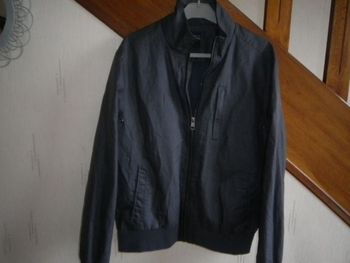 BLOUSON