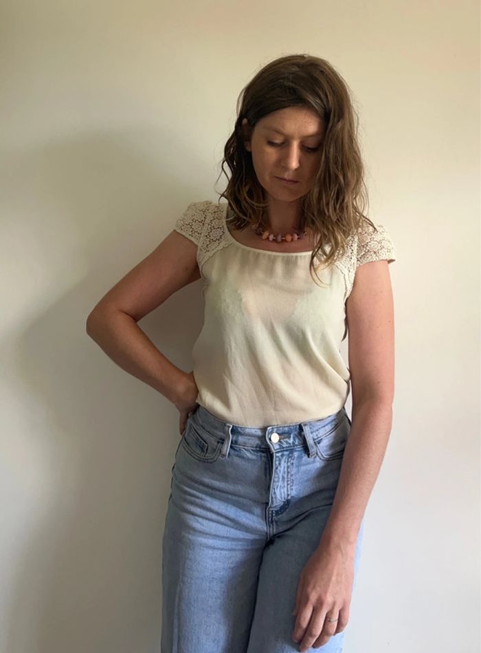 Blouse à dentelles