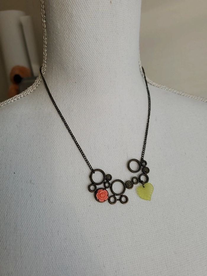 Collier artisanale