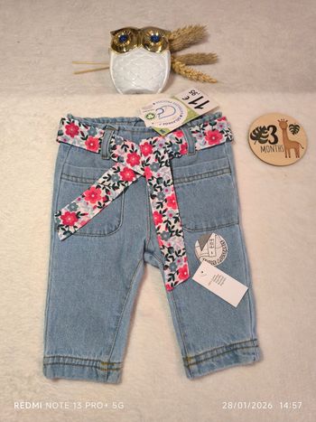 Jeans 3 mois fille Mot d'enfants neuf