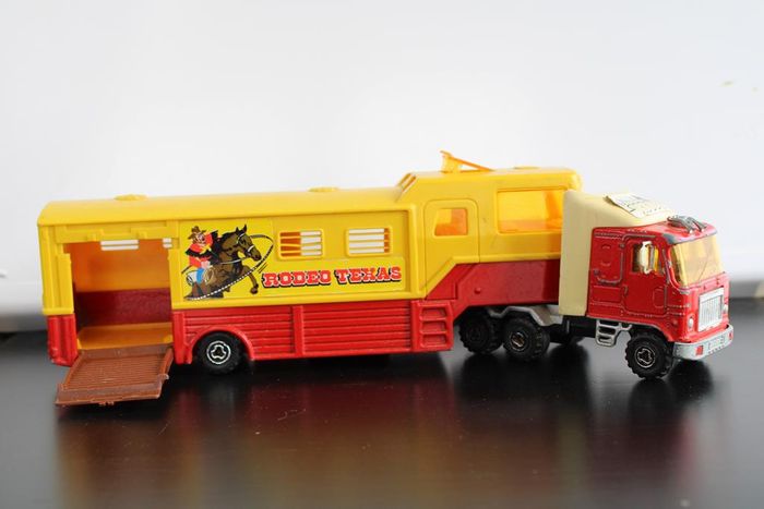 Majorette camion miniature plus remorque rodéo - photo numéro 4