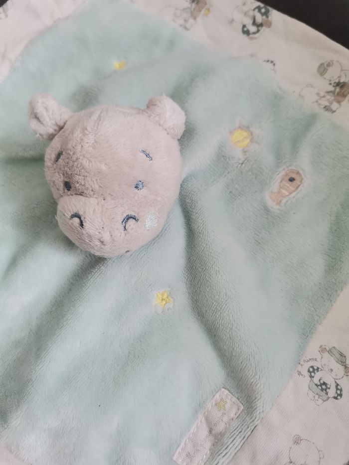 Doudou bébé - photo numéro 2