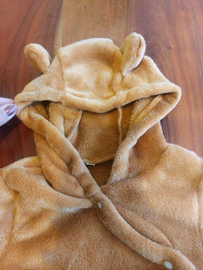 Lot 6 mois pyjamas et combinaison chaude - photo numéro 4