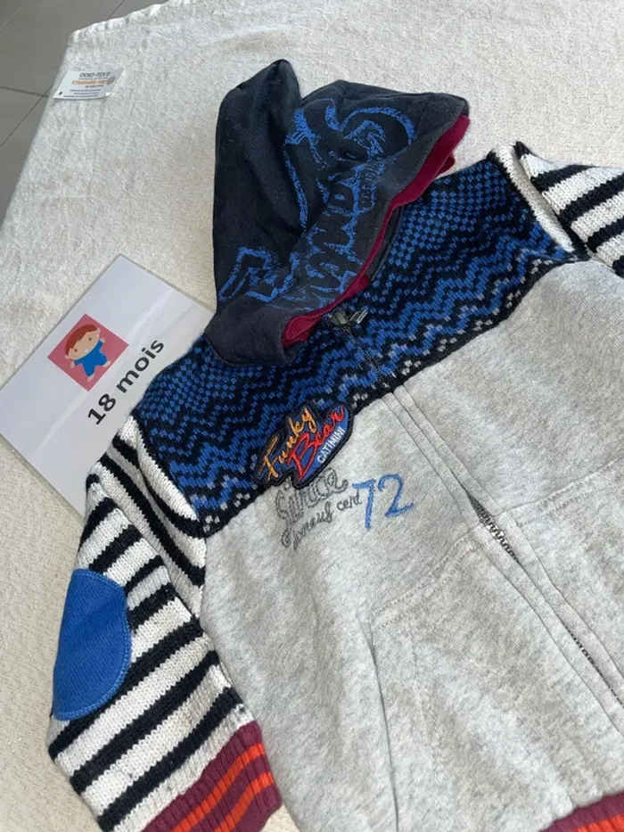 Gilet catimini 18 mois - photo numéro 2