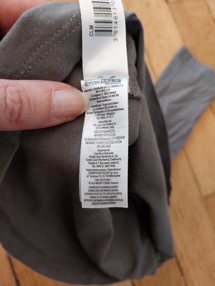 T-shirt gris avec scooter (36M) - photo numéro 6