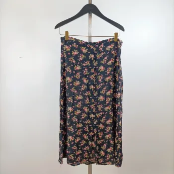Jupe midi fluide fleurie boutonnée noir rose taille 40 bohème romantique A1446
