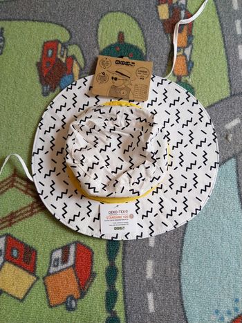Chapeau réversible Ki ET LA, tour de tête 52/54cm