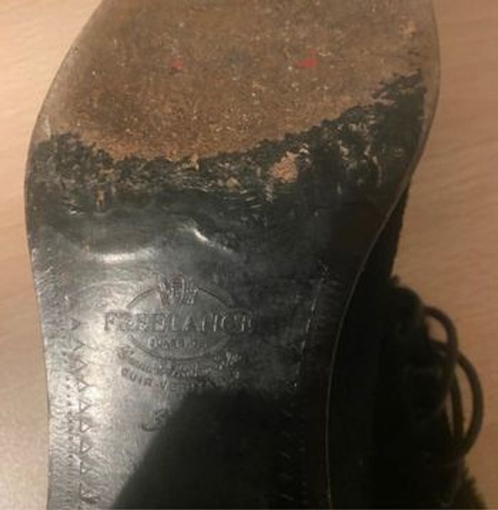 Chaussures Free Lance T 37,5 en cuir peau en bon état - photo numéro 6