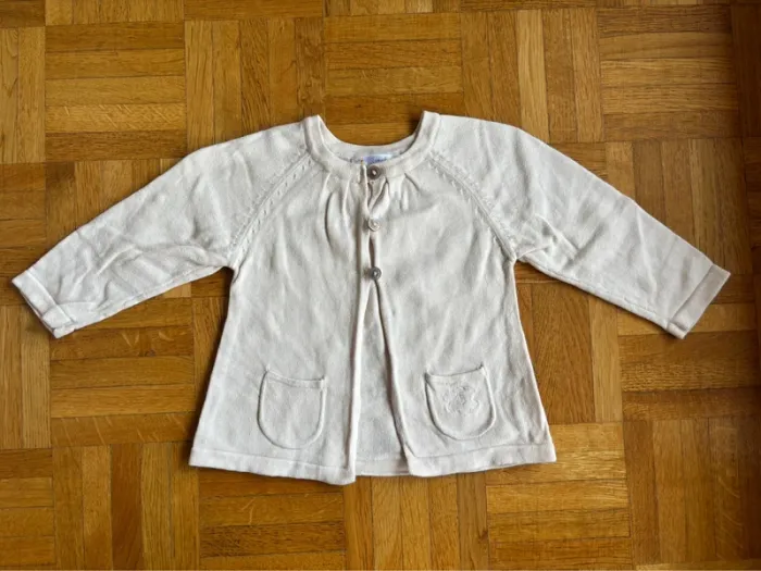 Gilet crème Kitchoun 9 mois parfait état - photo numéro 2