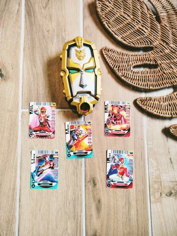 🤖 Power rangers super megaforce lecteur de cartes interactif sons et lumières marque Bandai