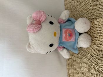 peluche doudou hello Kitty SANRIO