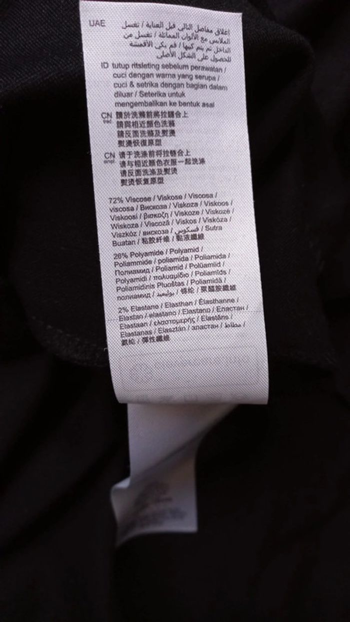 Robe noir esprit neuve L - photo numéro 8