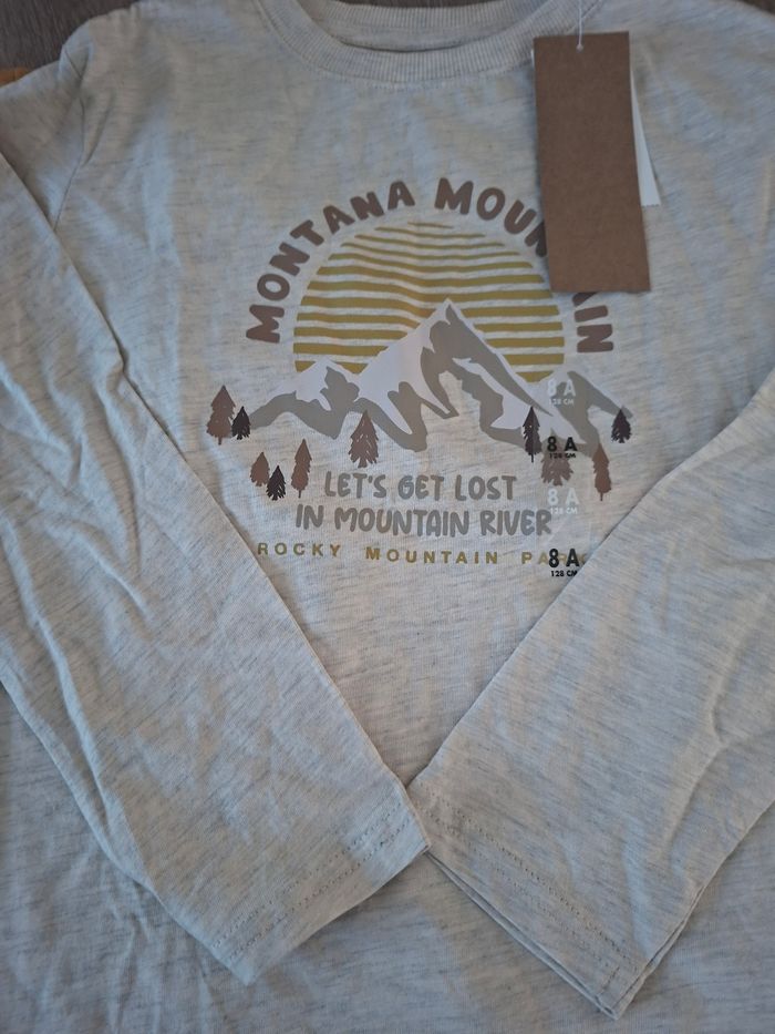 Lot de t-shirts manches longues garçon 8 ans - photo numéro 2