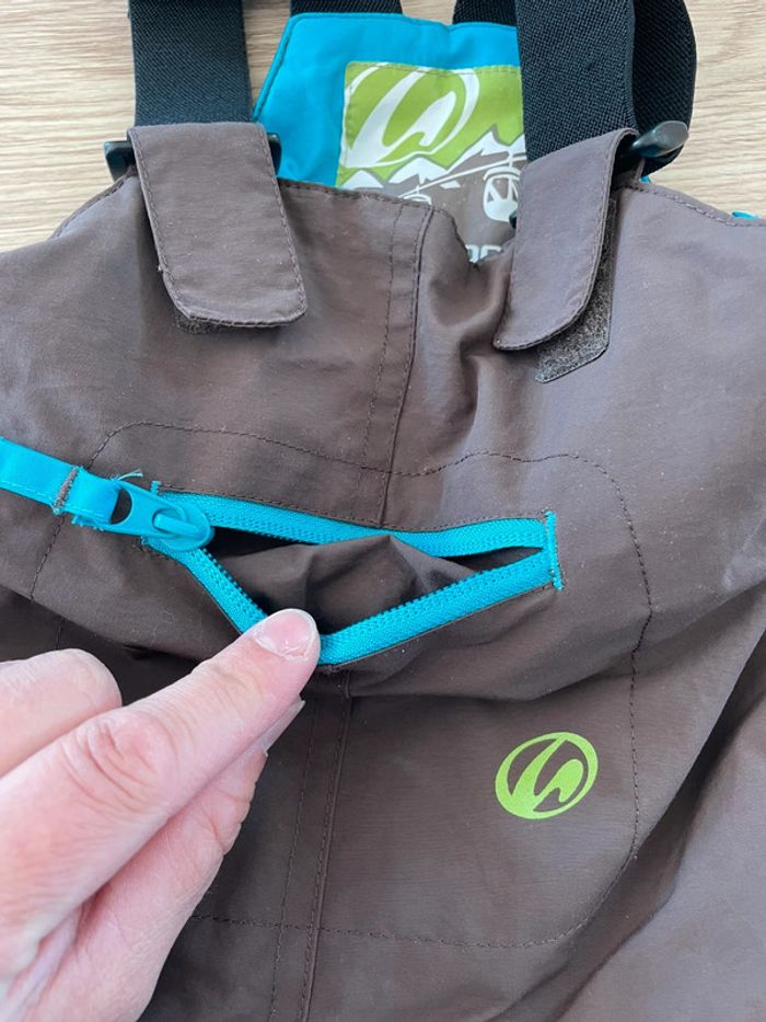 Ensemble salopette+manteau+moufles ski 3 ans - photo numéro 14