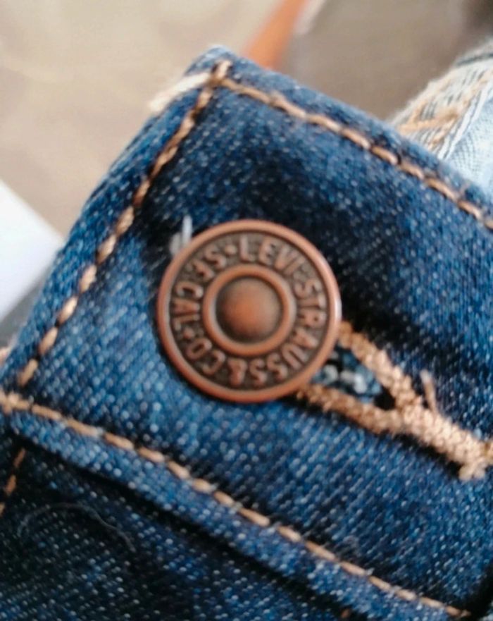 Jean 711 Skinny Levi's taille W27 L34 - photo numéro 9