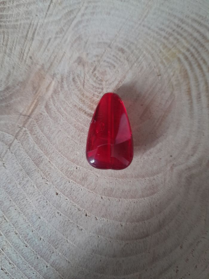 Lot de 50 grosses perles en verre gouttes marron transparente violette rouge noire - photo numéro 5