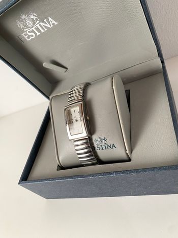 Montre bracelet quartz en acier argent