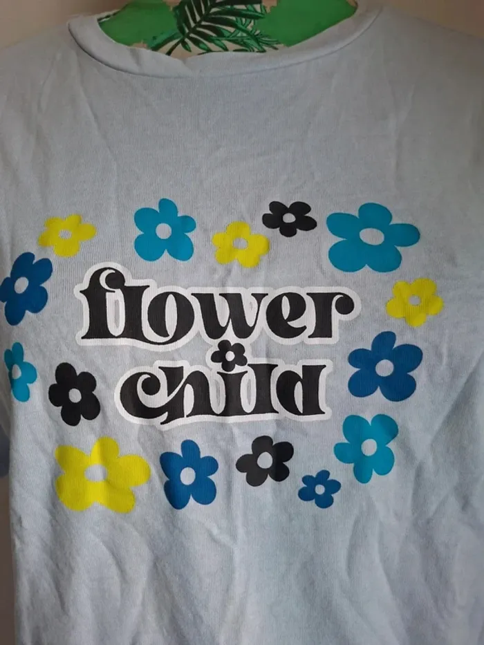 Tee-shirt bleu " Flower Child ", Jennifer, neuf, taille L - photo numéro 2