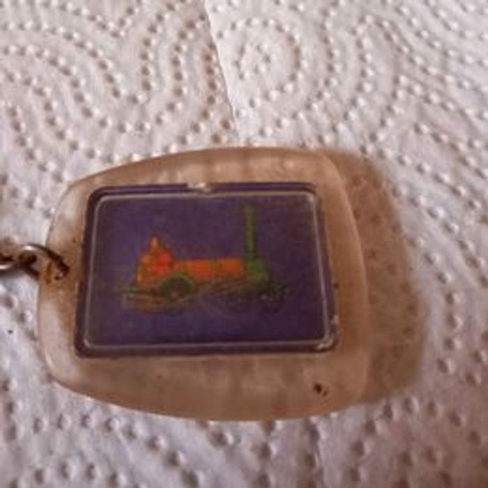 Ancien porte clé bouquet d'or - photo numéro 4