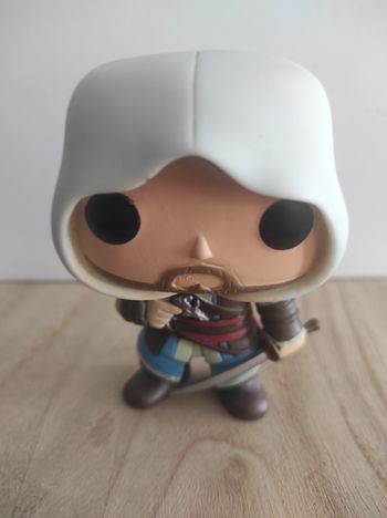 Figurine Funko pop Edward 23 SANS boîte ( Assassin's Creed Black Flag )