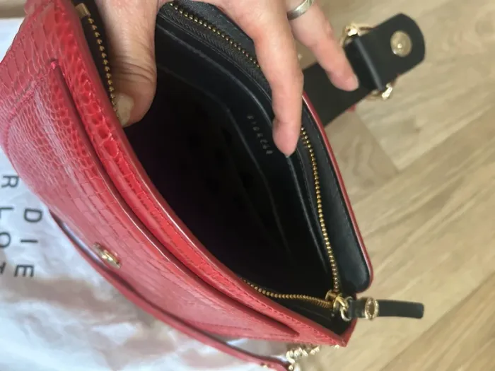 Claudie Pierlot, sac en cuir rouge avec dustbag État neuf - photo numéro 10