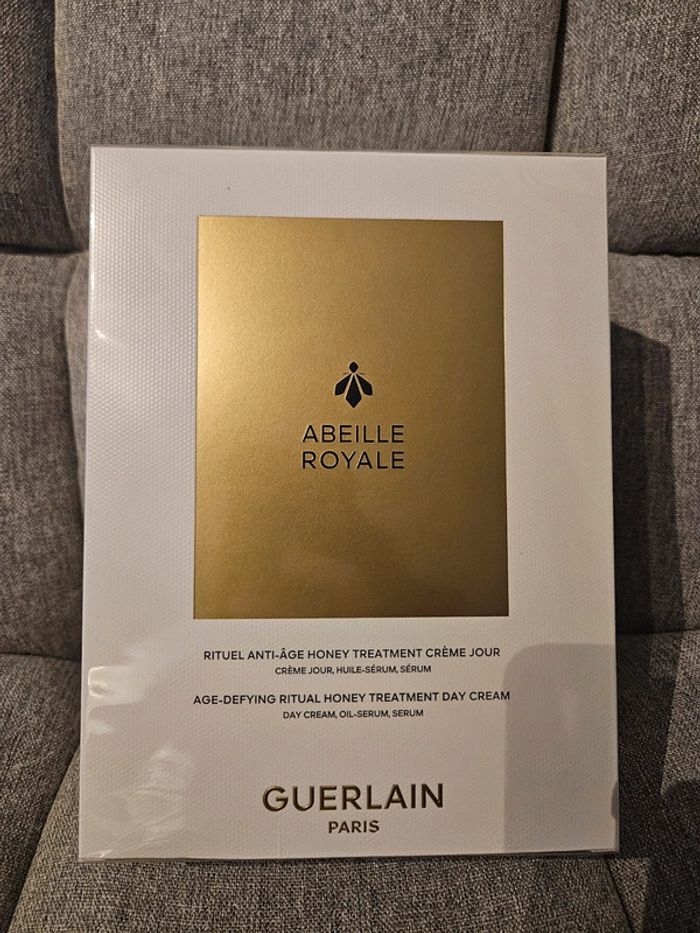 Coffret guerlain abeille royale - photo numéro 2