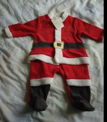 Pyjama neuf 1 mois