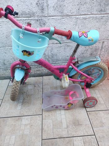 Vélo Dora 12 pouces avec le panier avant