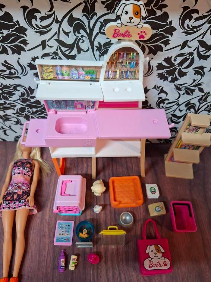 Barbie avec animalerie chien , chat et hamster - photo numéro 8