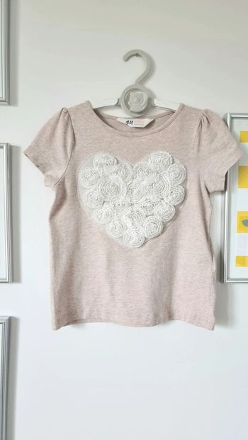 T-shirt coeur H&M taille 2-4ans 98/104 comme neuf