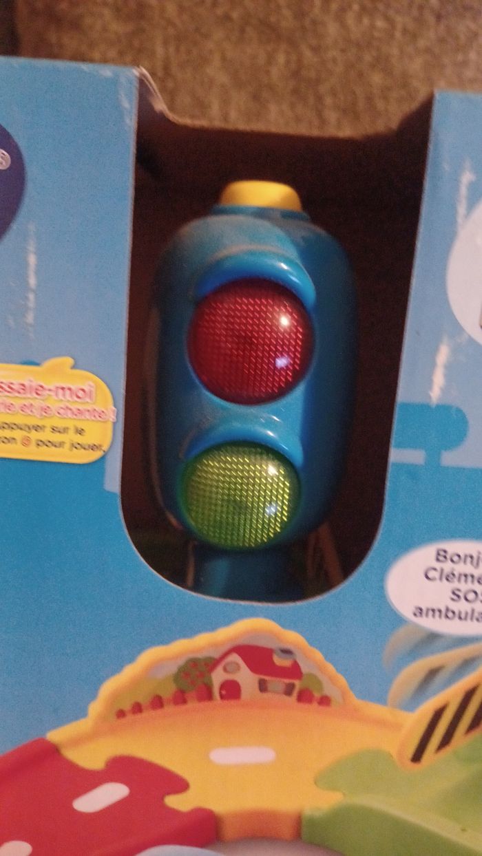 Circuit voiture tut tut bolides vtech baby 1-5 ans neuf - photo numéro 8