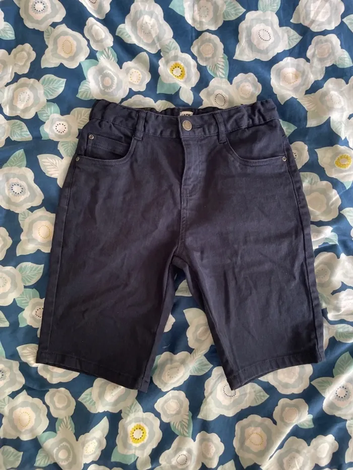 Bermuda marine La Redoute taille 12 ans