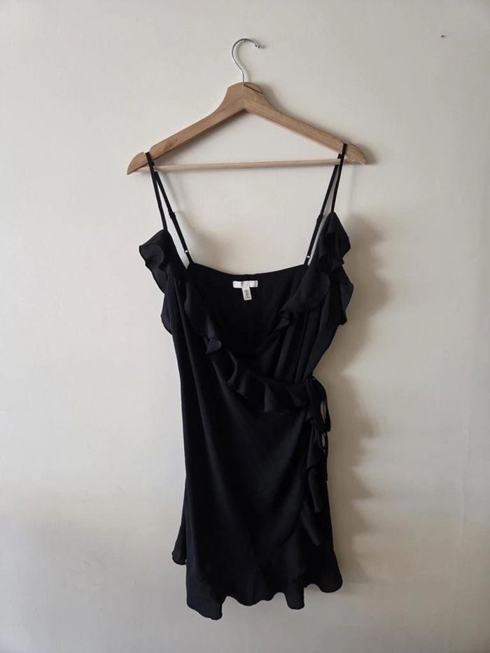 petites robe noire H&m noir taille M - photo numéro 2