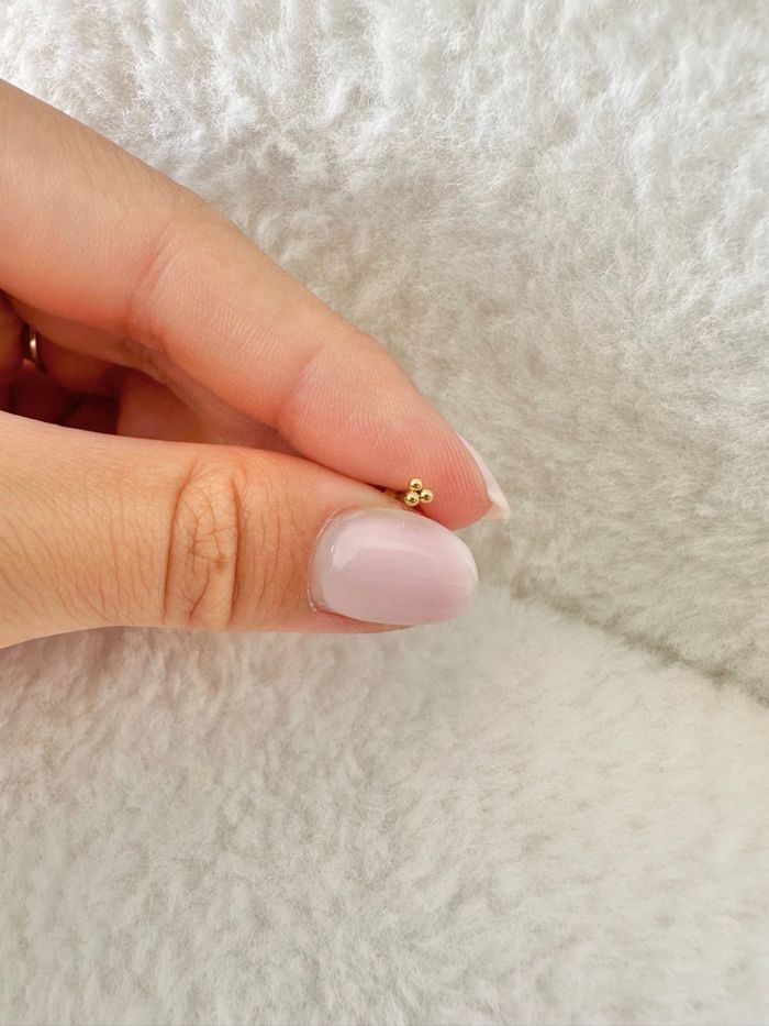 Piercing 3 minis boules, doré - photo numéro 2