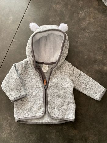 Gilet doux et chaud à capuche