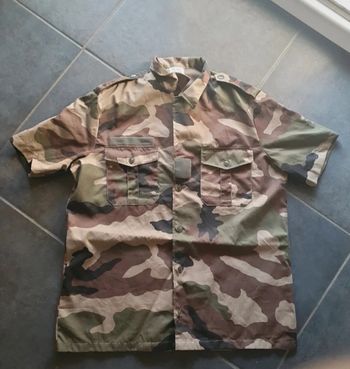 Chemise militaire