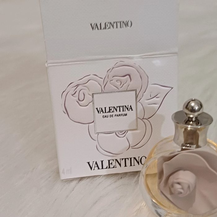 Parfum miniatures Valentino 4 ml - photo numéro 3