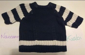 Pull Kiabi bleu marine et blanc