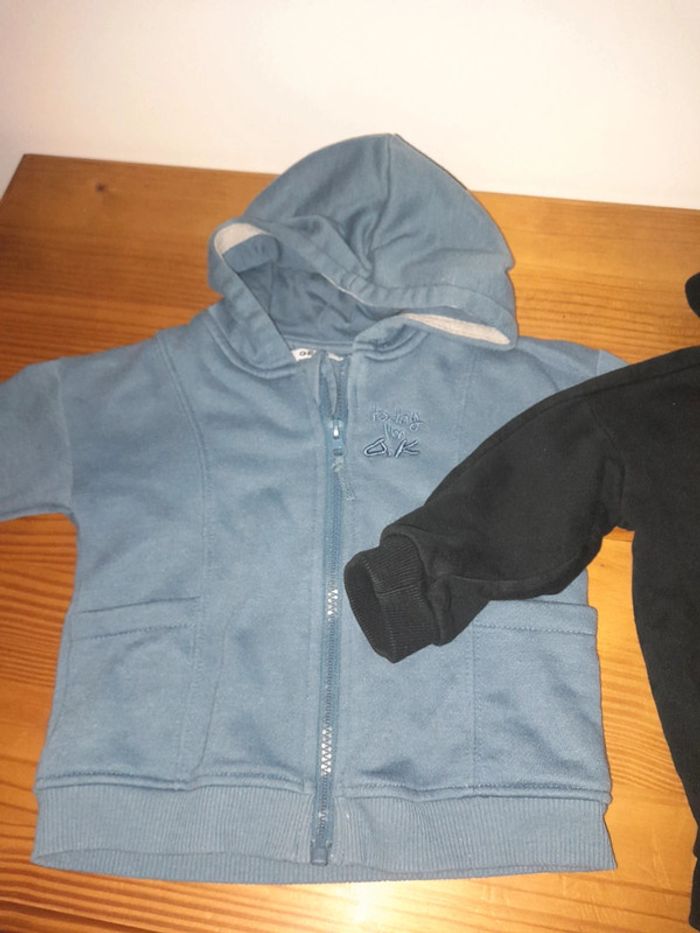 2gilets avec capuche 18 et 24mois Gémo - photo numéro 3