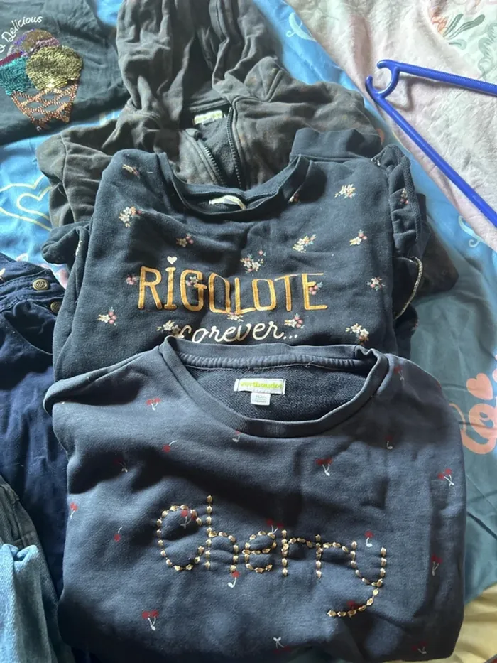Lot vêtements 12 ans - photo numéro 2