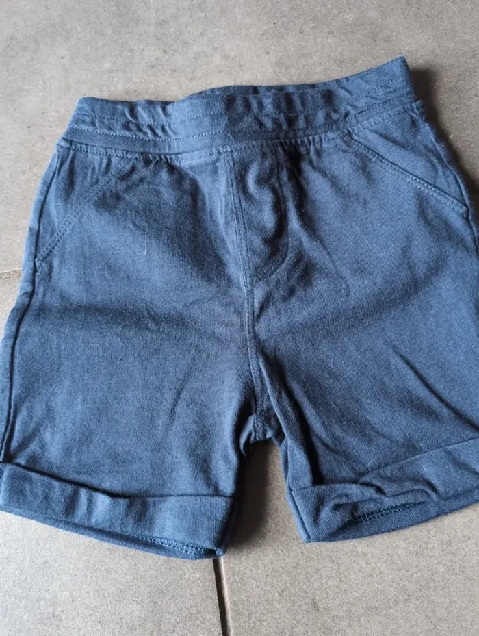 Short - photo numéro 2