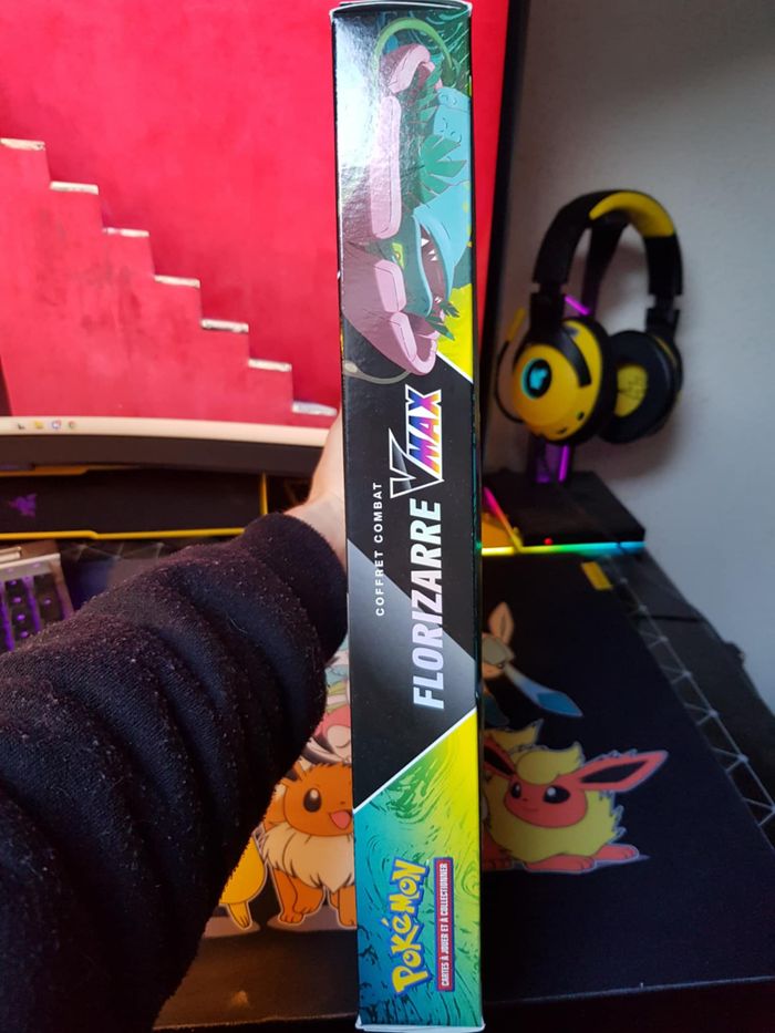 Coffret Pokémon Florizarre Vmax - photo numéro 7