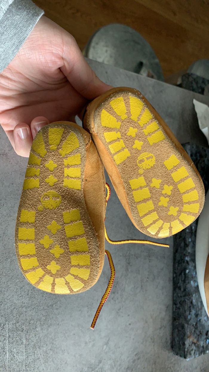 Chaussures Timberland taille 16 - photo numéro 5