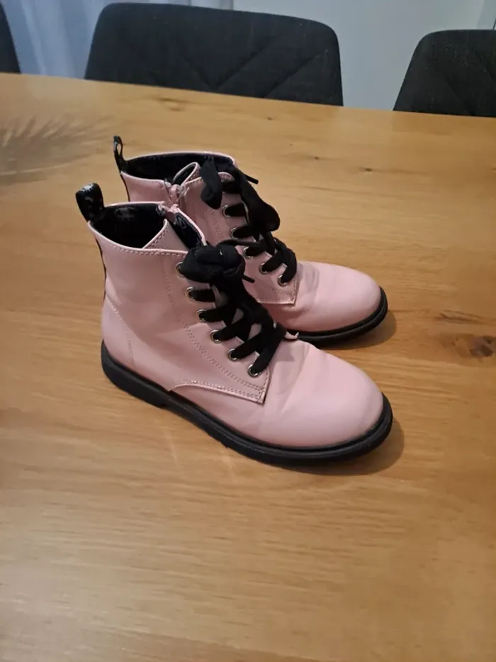 Bottes boots fillle taille 34 tres bon etat - photo numéro 2