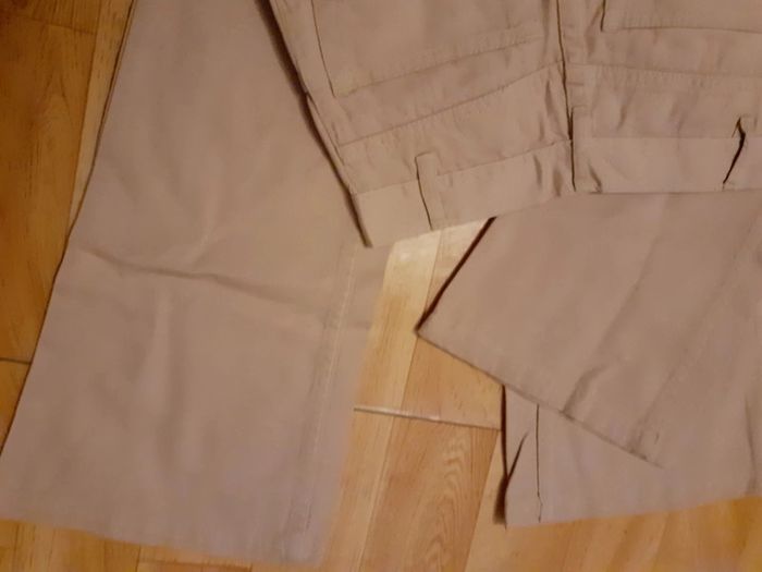 2 pantalons 8ans évasés sur le bas - photo numéro 4