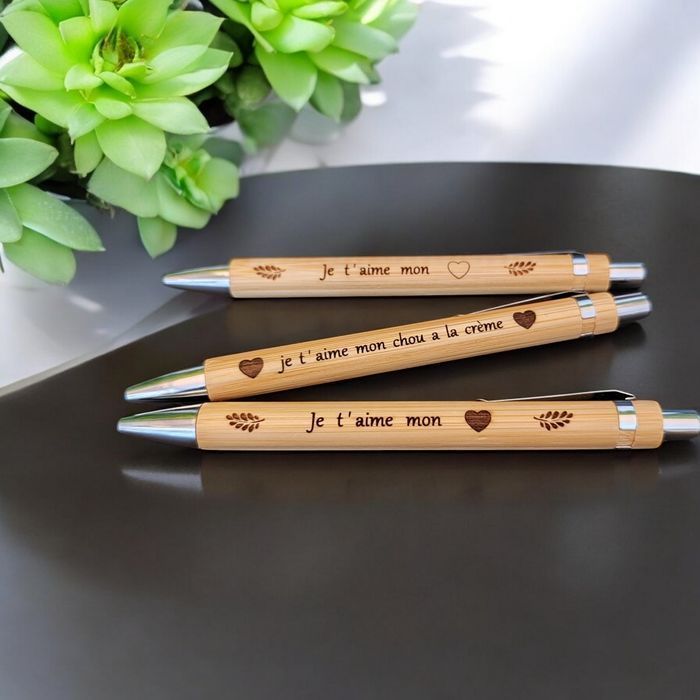 Stylo à personnaliser en bois , cadeau, saint Valentin, anniversaire, mariage - photo numéro 3