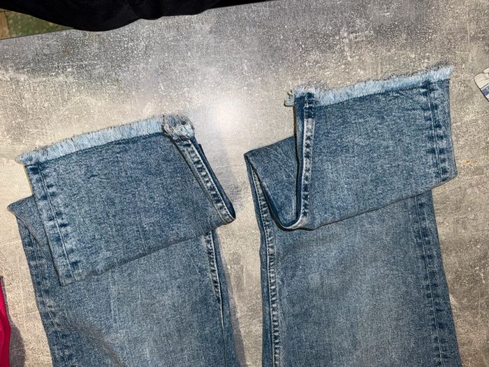 Jeans neuf - photo numéro 3