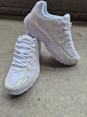 Nike p6000
