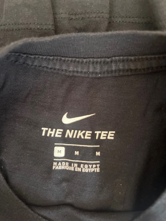 TEE shirt Nike - photo numéro 2