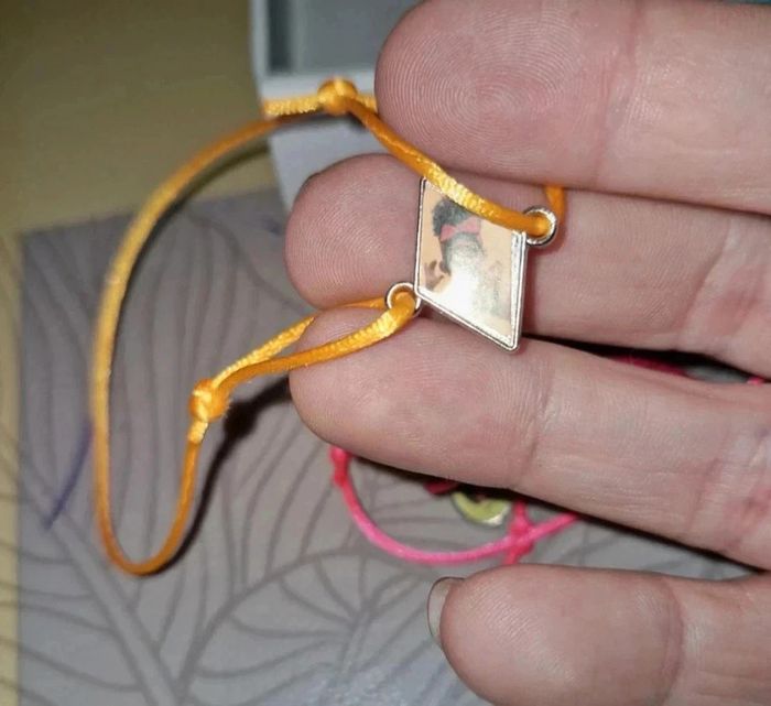 2 paires de boucles d oreilles et 4 bracelets - photo numéro 6